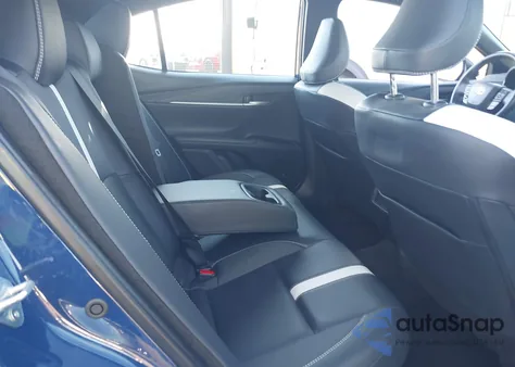 2025 Toyota Camry Se из США, поврежденный, VIN 4T1DAACK8SU039072